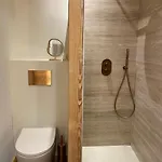 Casa Neste: Grange Renovee De Gamme 阿雷奥