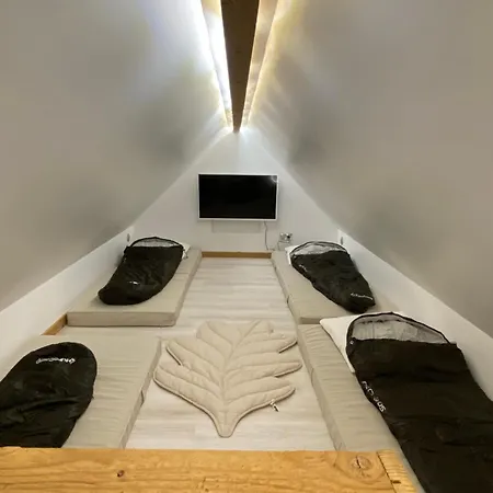Casa Neste: Grange Renovee De Gamme Шале Арро